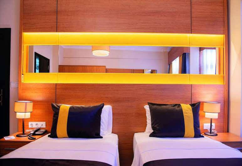 Karamans Sirkeci Suites Hotel Istanbul Exterior foto